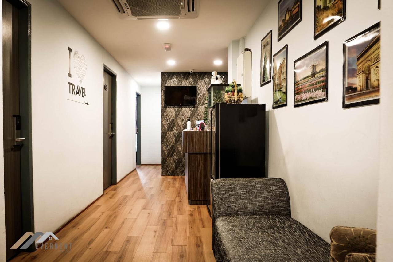 Welcome Inn By Evernent @ Pelita Commercial, Miri Buitenkant foto