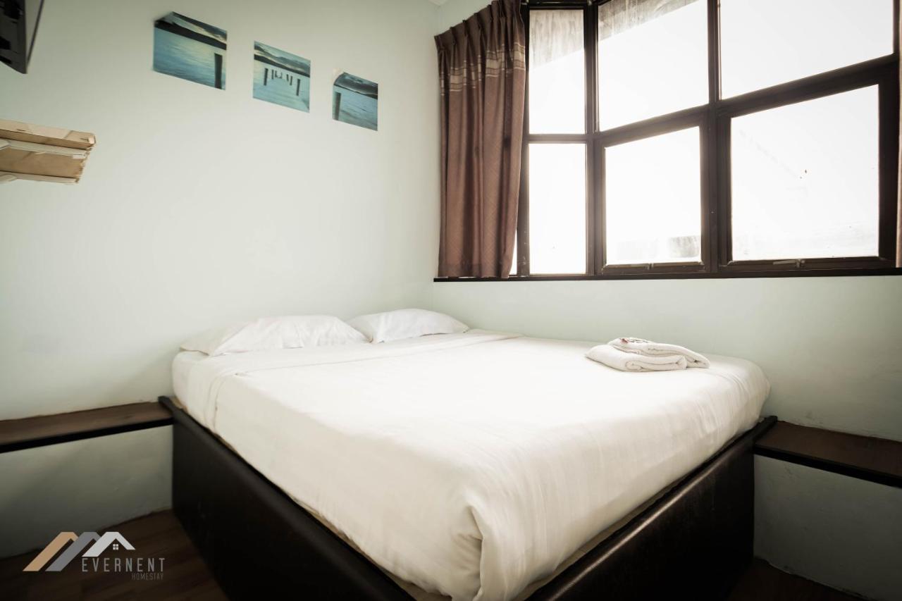 Welcome Inn By Evernent @ Pelita Commercial, Miri Buitenkant foto