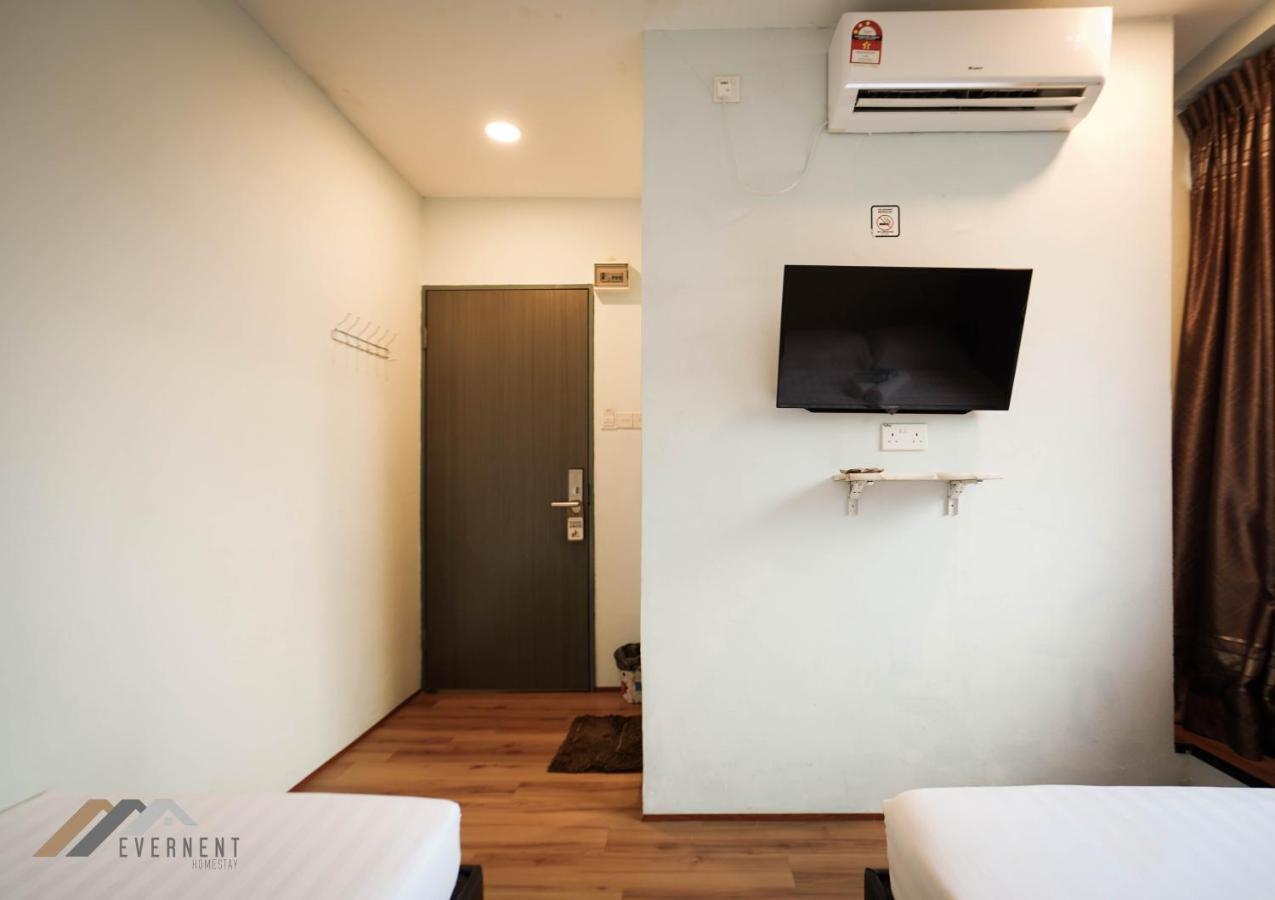 Welcome Inn By Evernent @ Pelita Commercial, Miri Buitenkant foto
