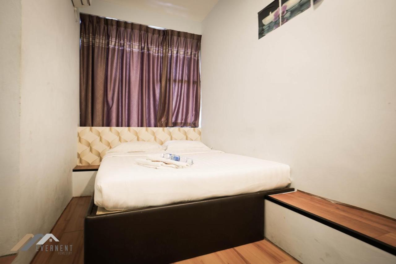 Welcome Inn By Evernent @ Pelita Commercial, Miri Buitenkant foto